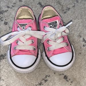 Bubble gum pink converse tennis shoes